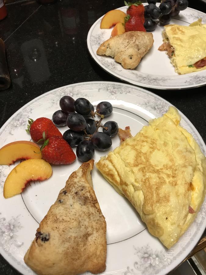 Grand Avenue Bed And Breakfastカーセッジ エクステリア 写真